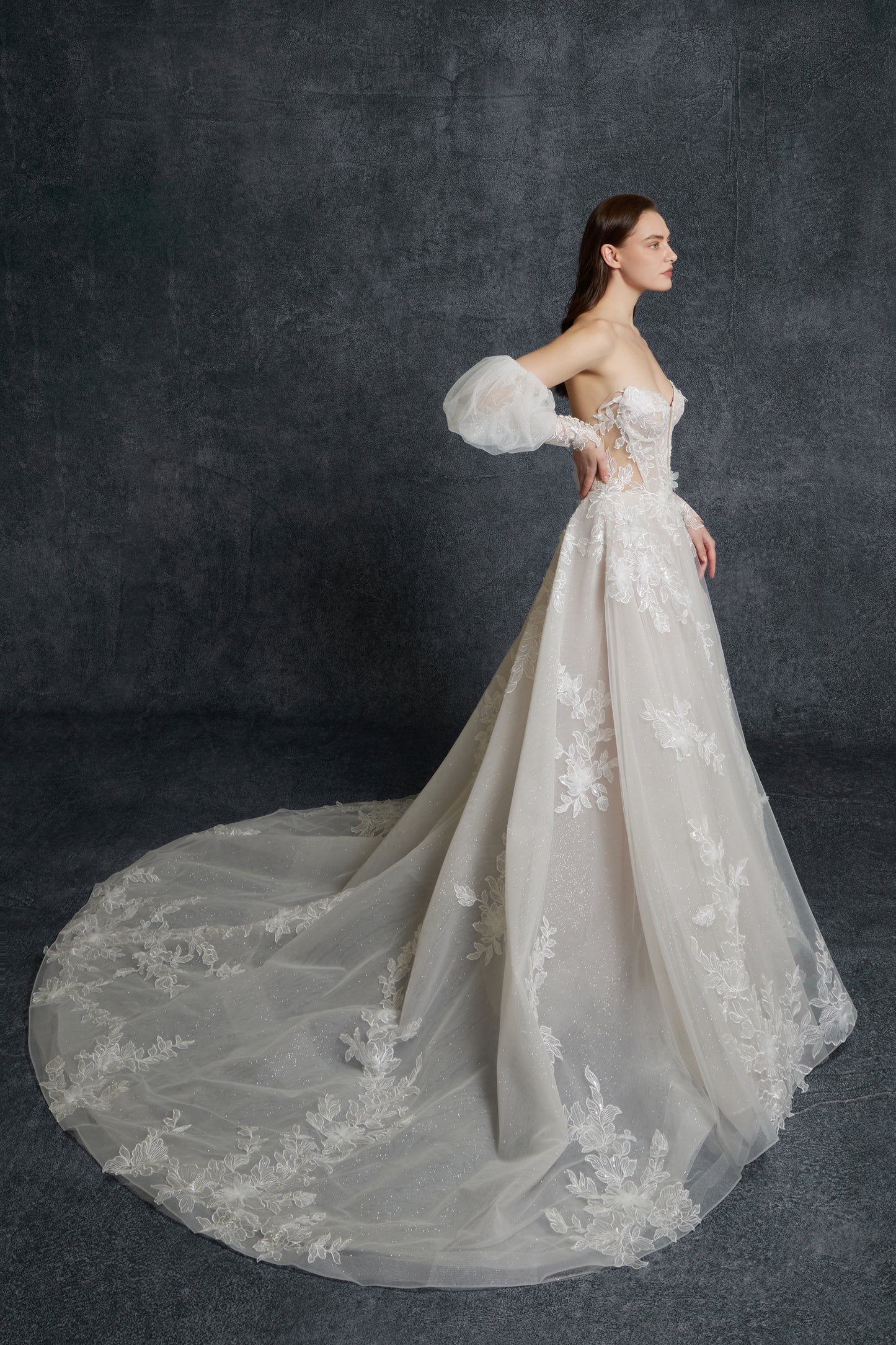 KYRA WEDDING DRESS