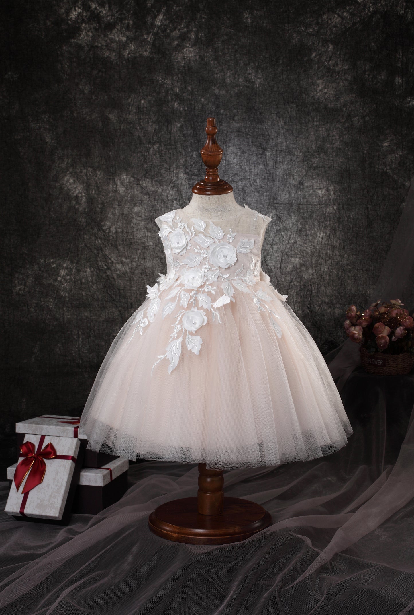 PEARL FLORAL BABY DRESS Y9011105