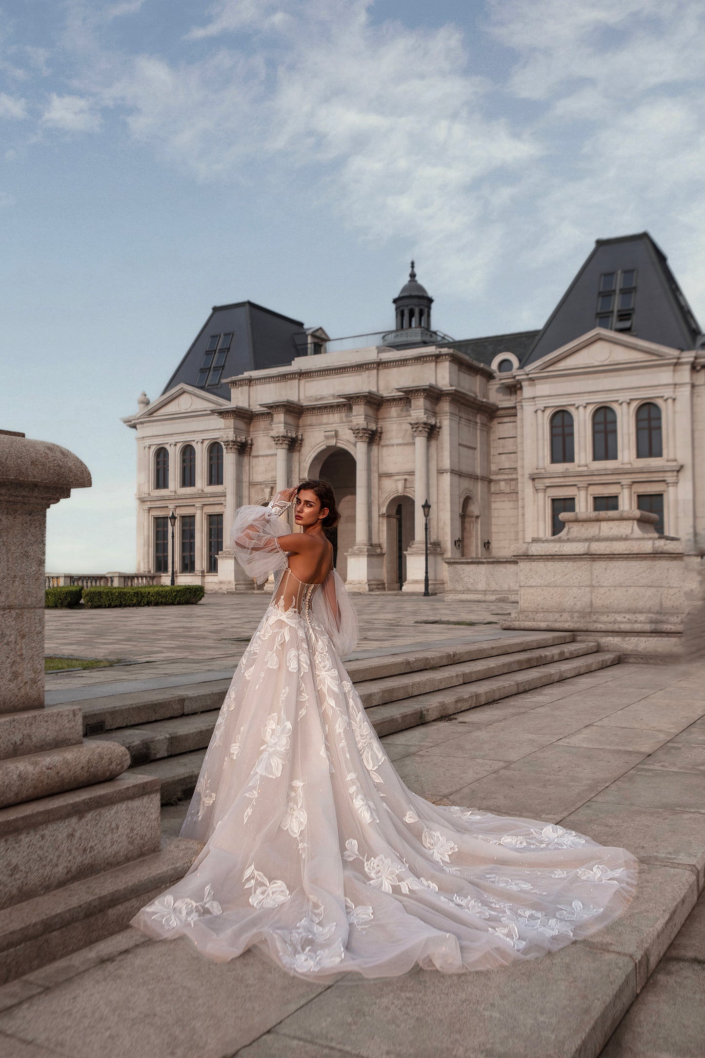 ISABELLA WEDDING DRESS