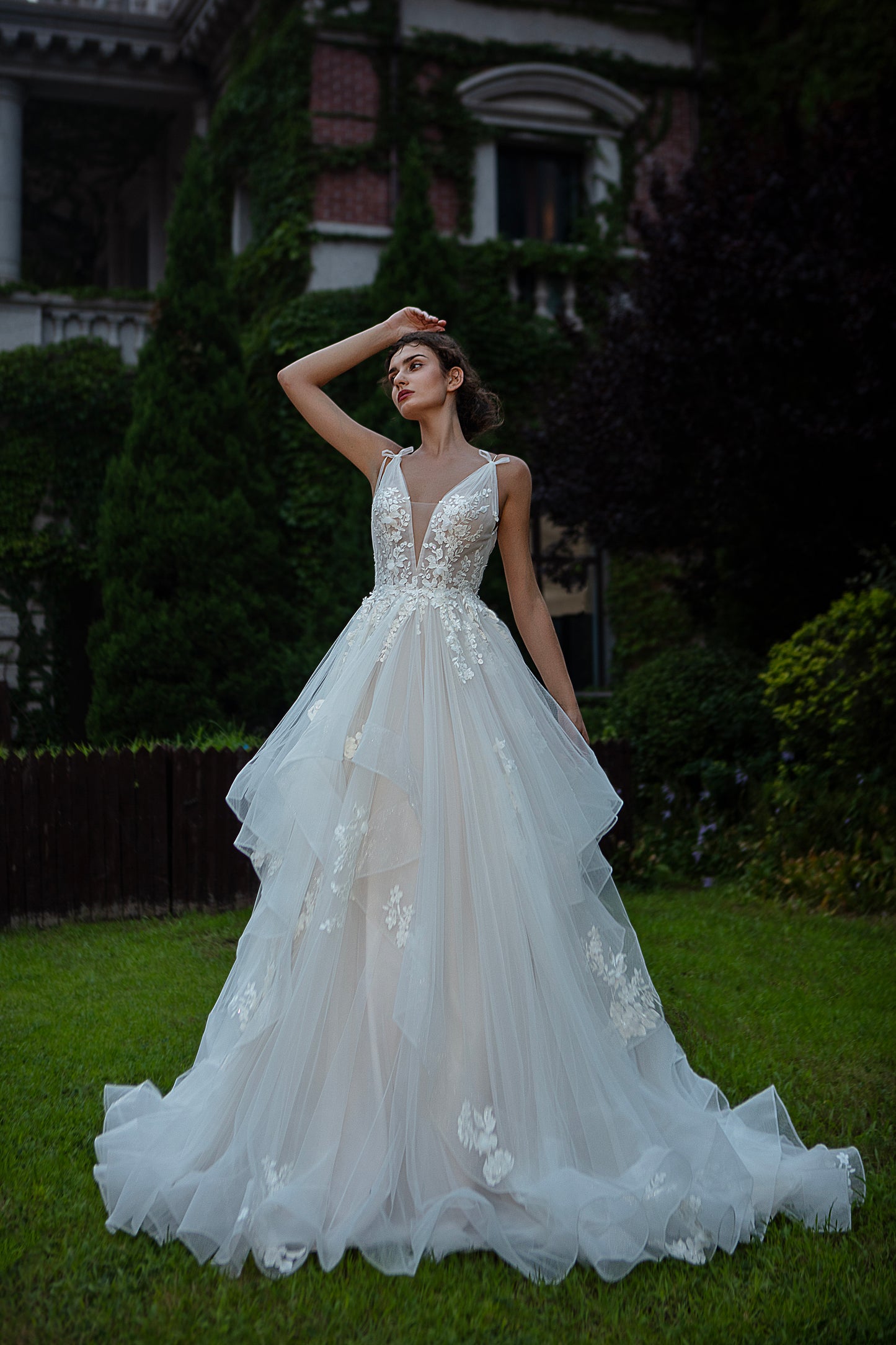EVELYN WEDDING DRESS