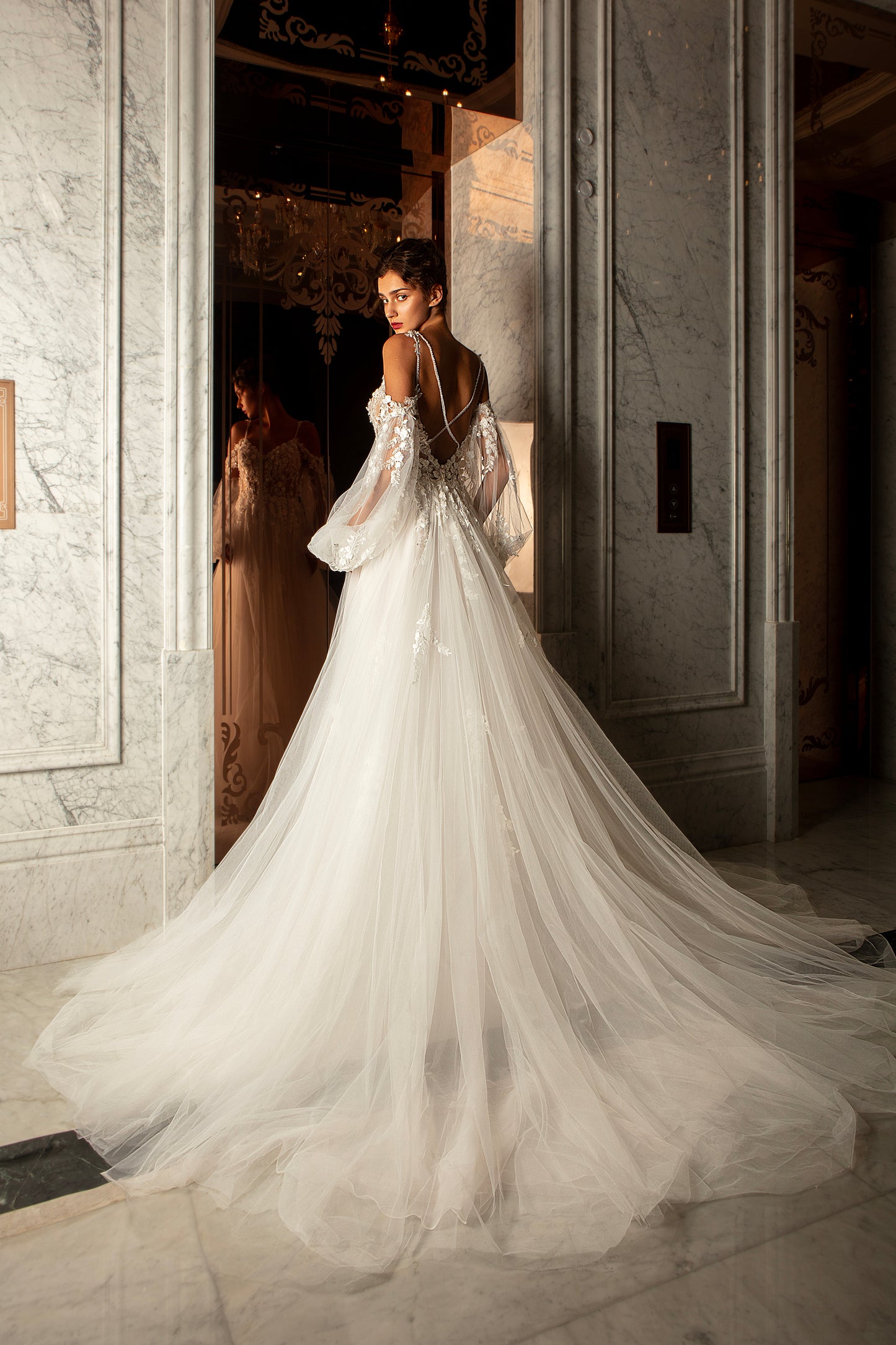 KAYLEE WEDDING DRESS