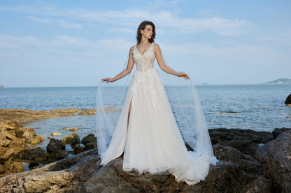 ARYS WEDDING DRESS