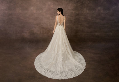 VELVET WEDDING DRESS