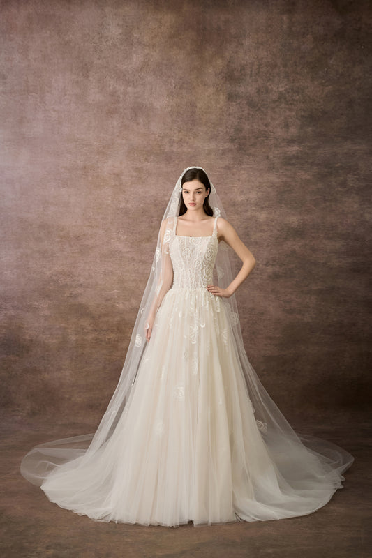 LUCENT WEDDING DRESS