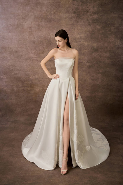 ETHEREAL WEDDING DRESS