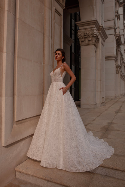 RILEY WEDDING DRESS