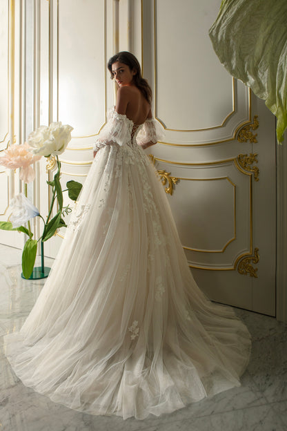 CHLOE WEDDING DRESS