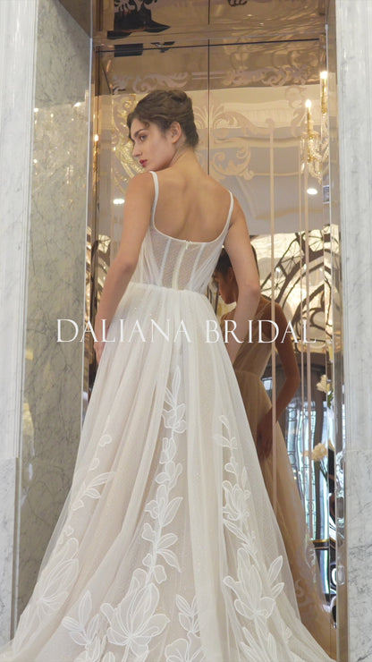LEAH WEDDING DRESS